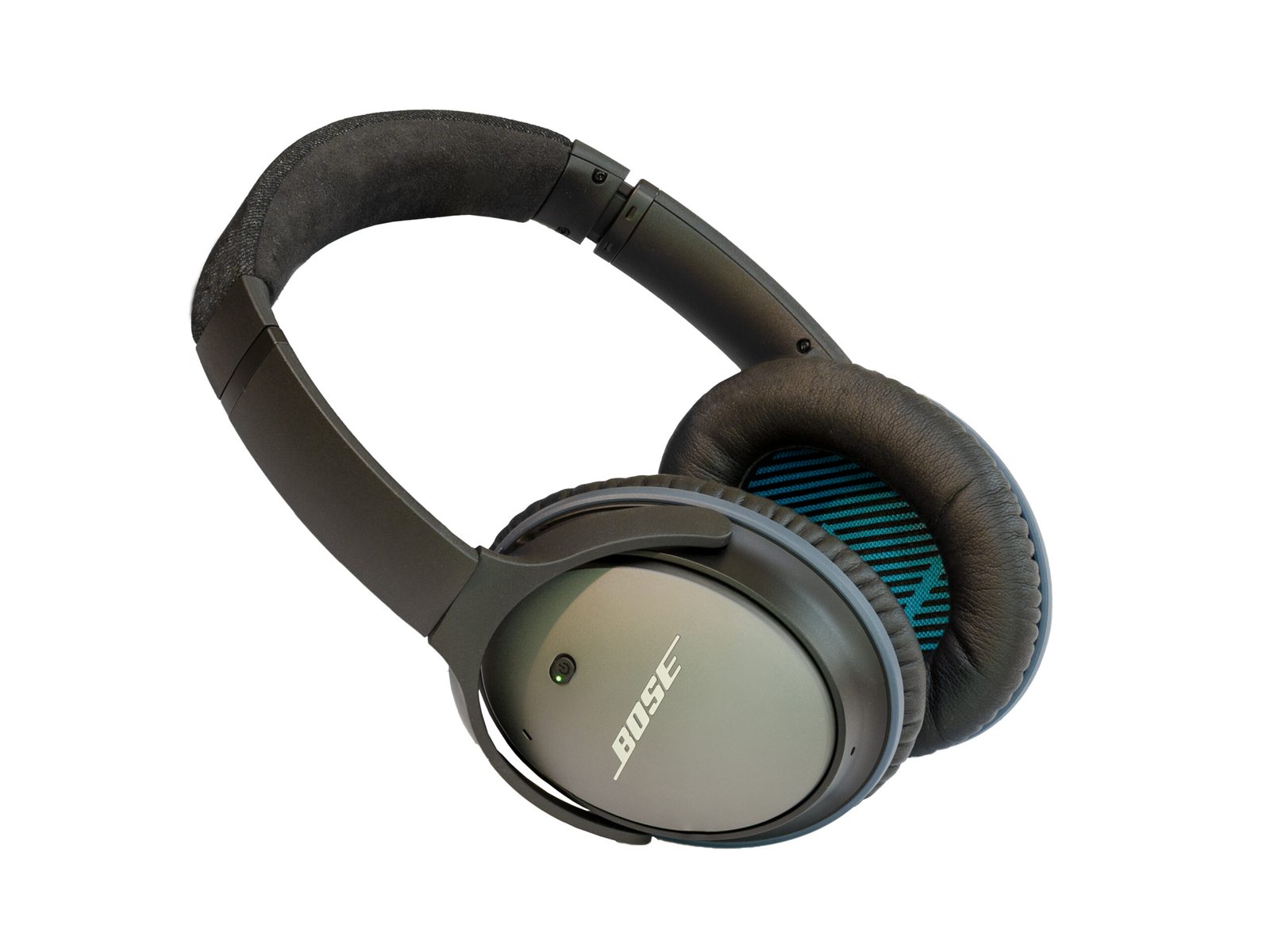 Die besten Noise-Cancelling-Kopfhörer (2026): Sony WH-1000XM5 vs. Bose QuietComfort Ultra vs. Apple AirPods Max im Praxis-Test – Praxiseinsatz und Design