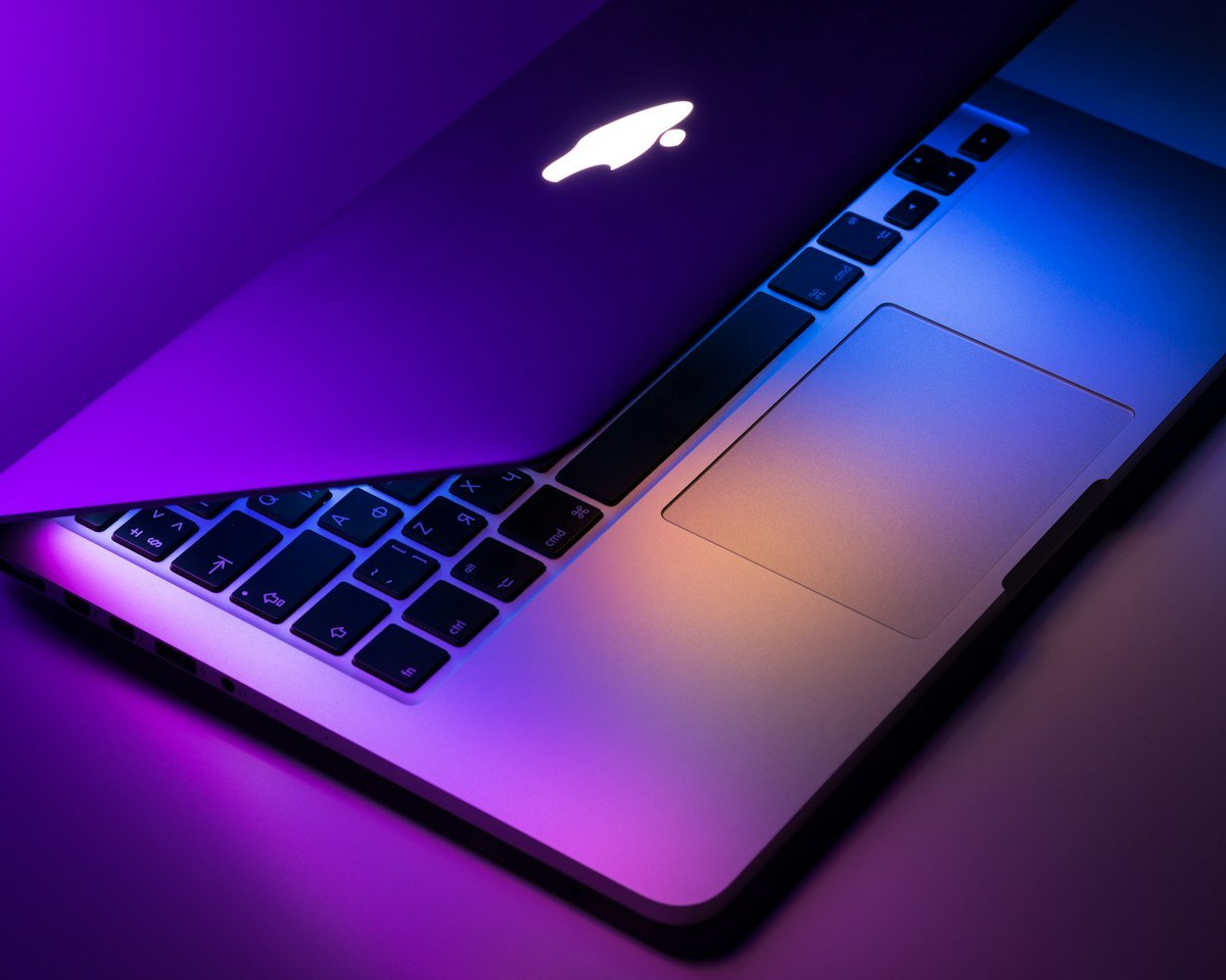 MacBook Air vs. MacBook Pro im Vergleich: Welches Apple-Laptop lohnt sich? – Praxiseinsatz und Design
